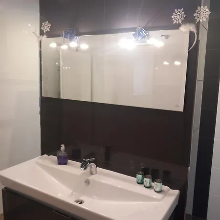 Les Volets Bleus Gondrecourt-le-Château