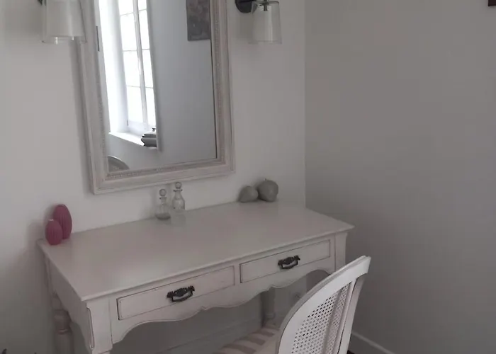 Semesterbostad Les Volets Bleus Gondrecourt-le-Château