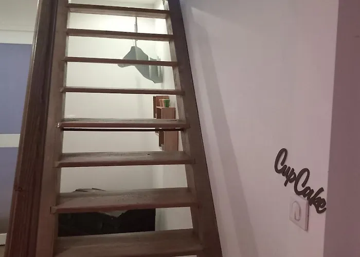 Semesterbostad Les Volets Bleus *