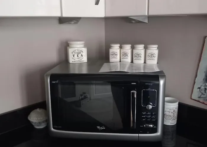 Semesterbostad Les Volets Bleus *