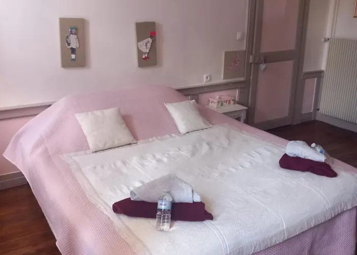 Semesterbostad Les Volets Bleus